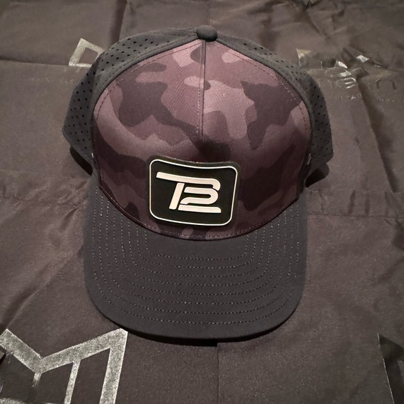 TB12 x Melin Collab White Hydro A-Game / Black Camo Classic Hats NWT New W/Tags - Picture 12 of 17